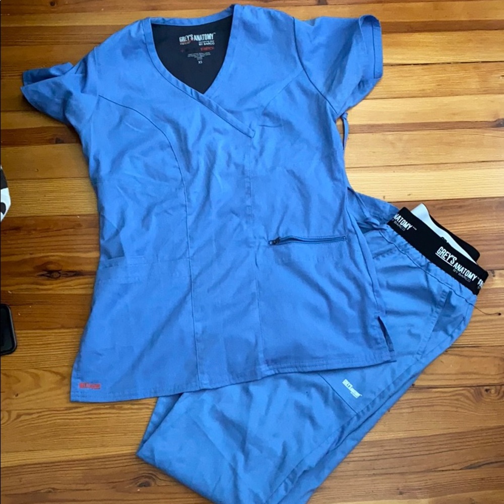 Greys anatomy active wear scrubs
